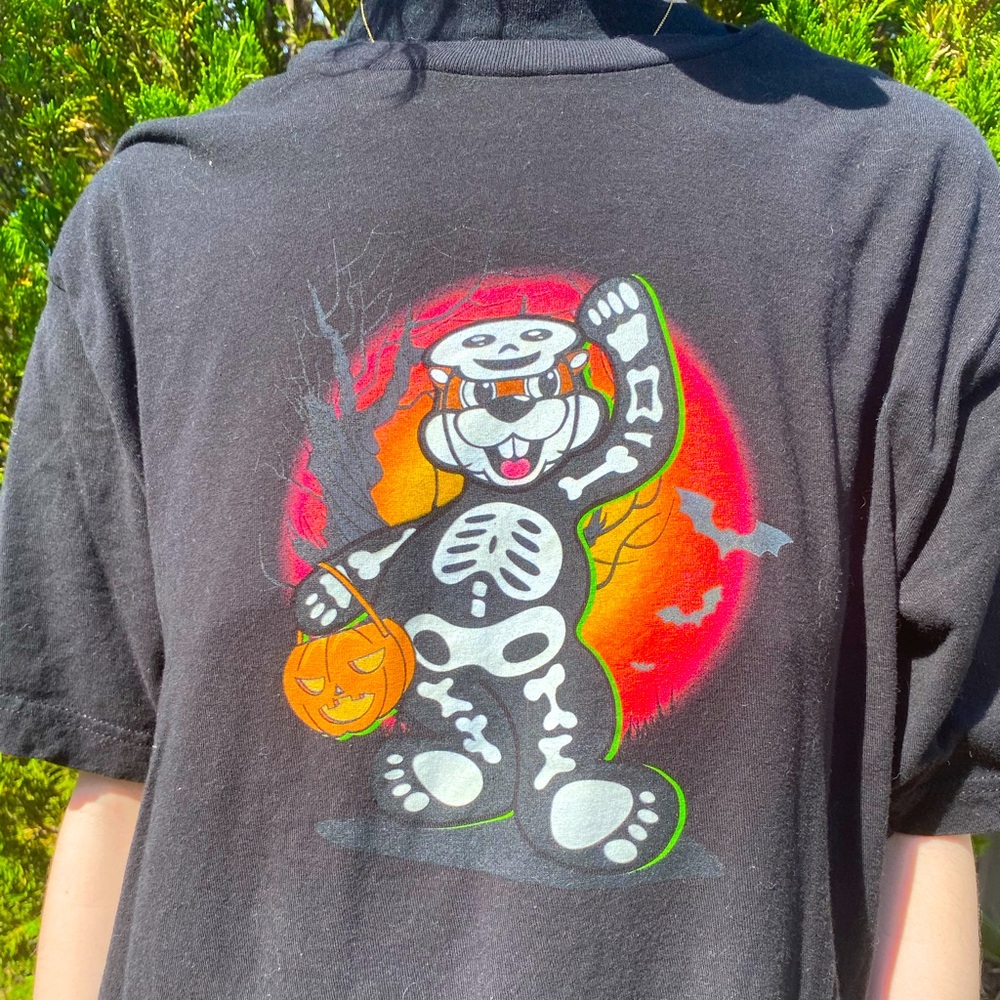 Halloween Buc-ees Black T-Shirt with Pumpkin Graphic